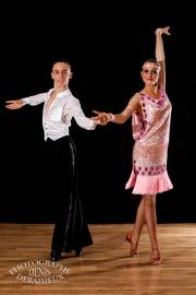 Couple danse latine
