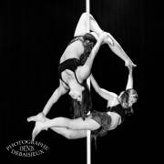Pole dance à deux