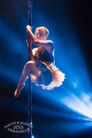 pole dance