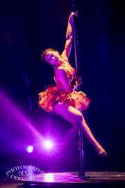 pole dance