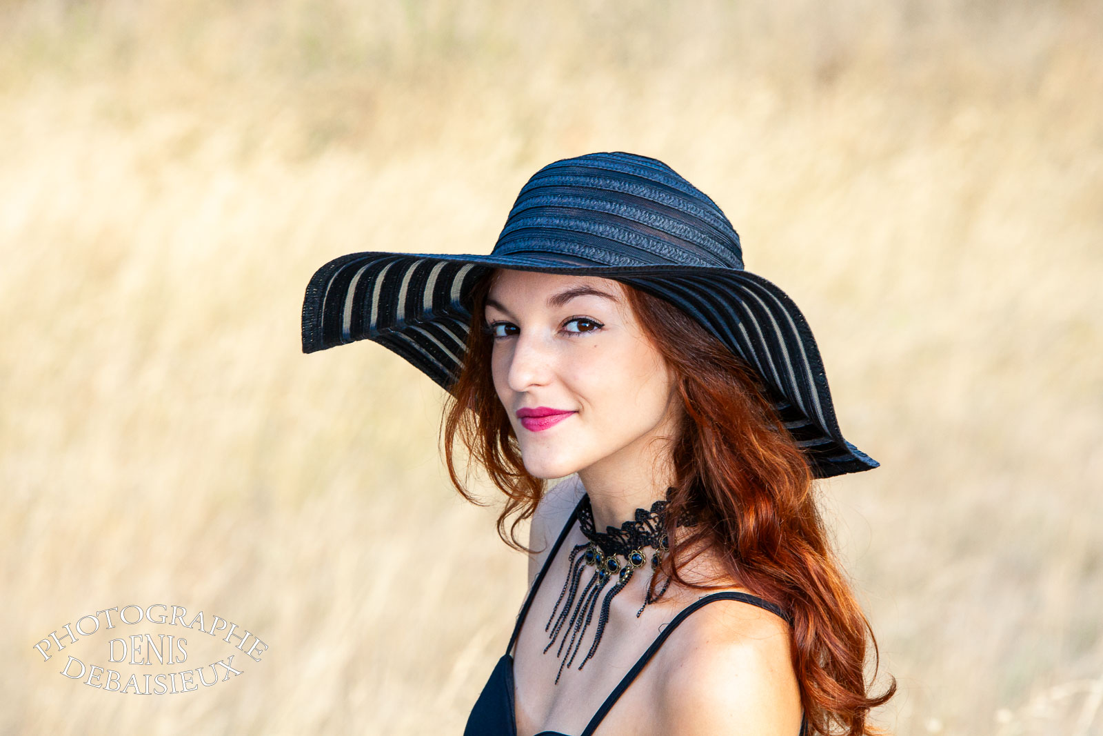 Portrait de femme au chapeau