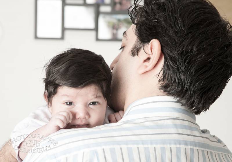 Dans les bras de papa