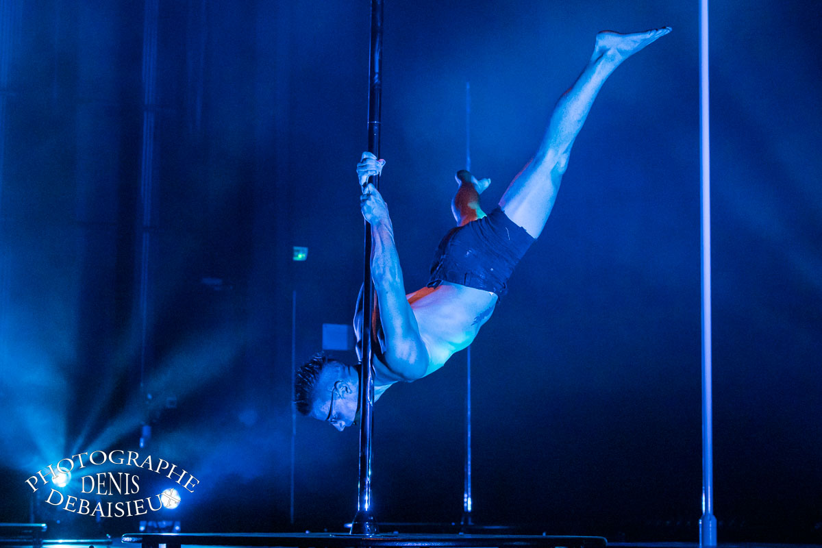 pole dance